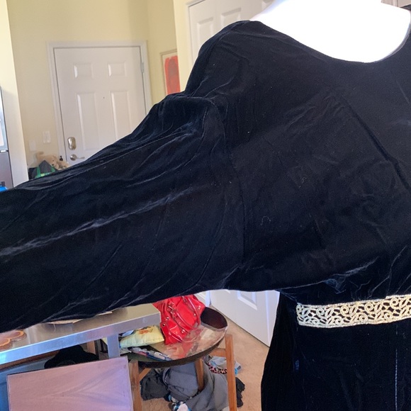 DATIANI BLACK VELVET GOLD BRAID 80’s HOLIDAY COCKTAIL DRESS,CHRISTMAS DRESS - Picture 3 of 12